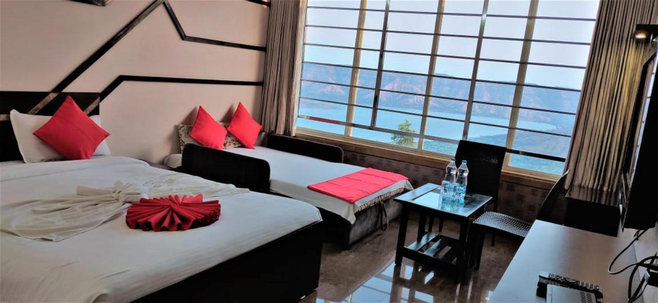 River Palace - A Valley View Hotel Panchgani Exterior photo
