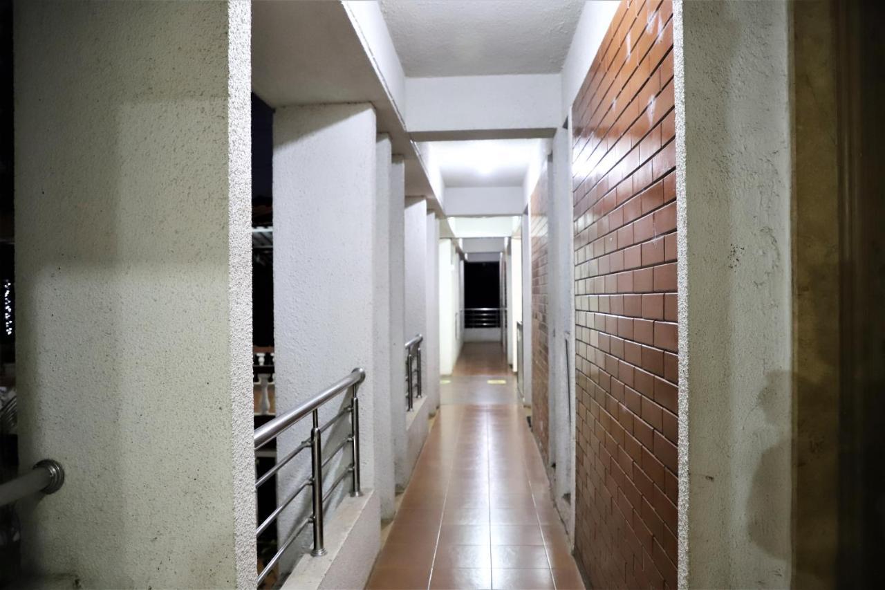 River Palace - A Valley View Hotel Panchgani Exterior photo