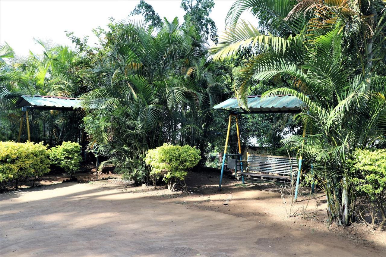 River Palace - A Valley View Hotel Panchgani Exterior photo