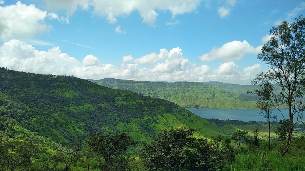 River Palace - A Valley View Hotel Panchgani Exterior photo